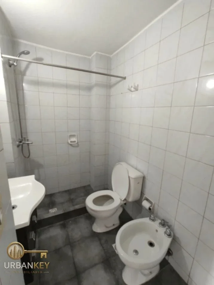ALQUILER APARTAMENTO 1 DORMITORIO, PISO 10 BALCON VISTA DESPEJADA -  PARQUE RODO - Imagen 4