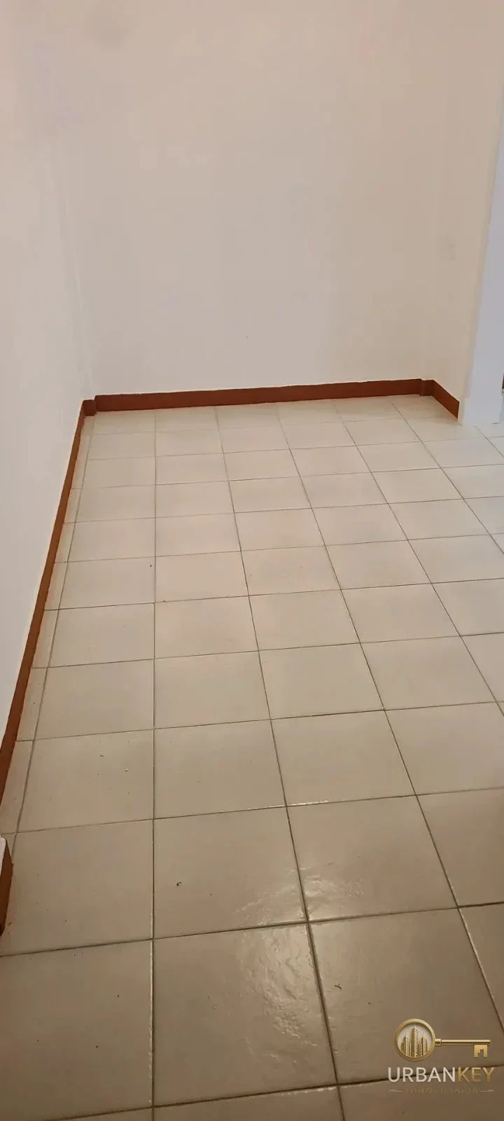 Alquiler apartamento de 1 dormitorio con bajos gastos comunes en Centro / Cordón - Imagen 3