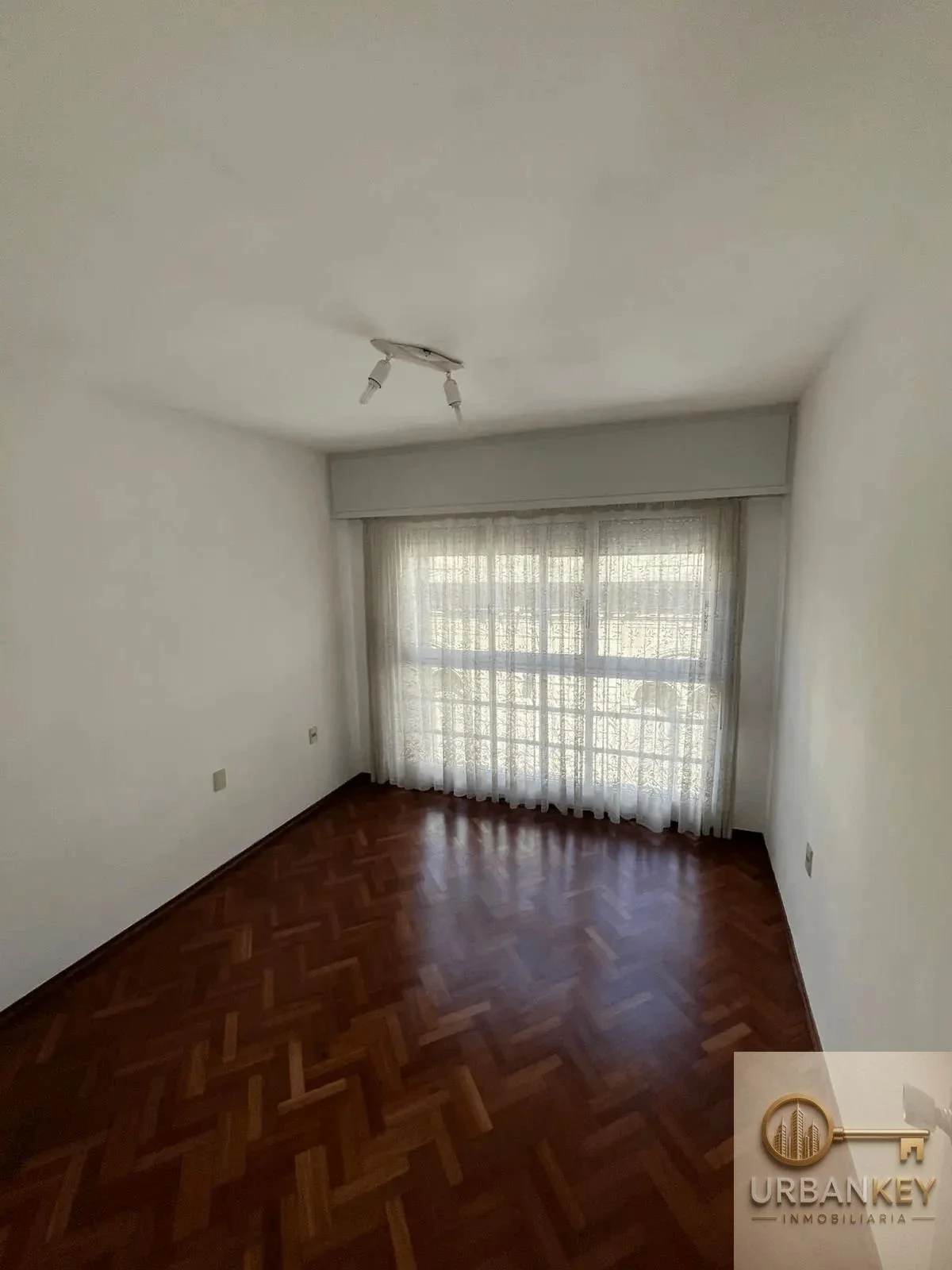 ALQUILER APARTAMENTO 2 DORMITORIOS 70m2 - CORDON - Imagen 3