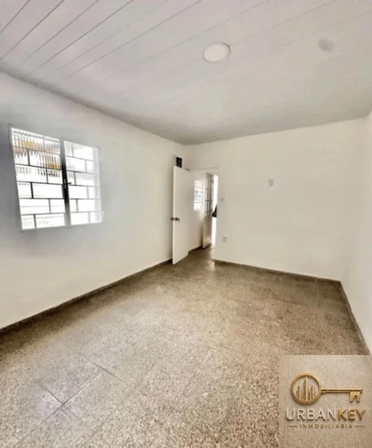 ALQUILER APARTAMENTO 1 DORMITORIO RECICLADO A ESTRENAR Y GRAN PATIO EN UNION SIN GASTOS COMUNES - Imagen 4