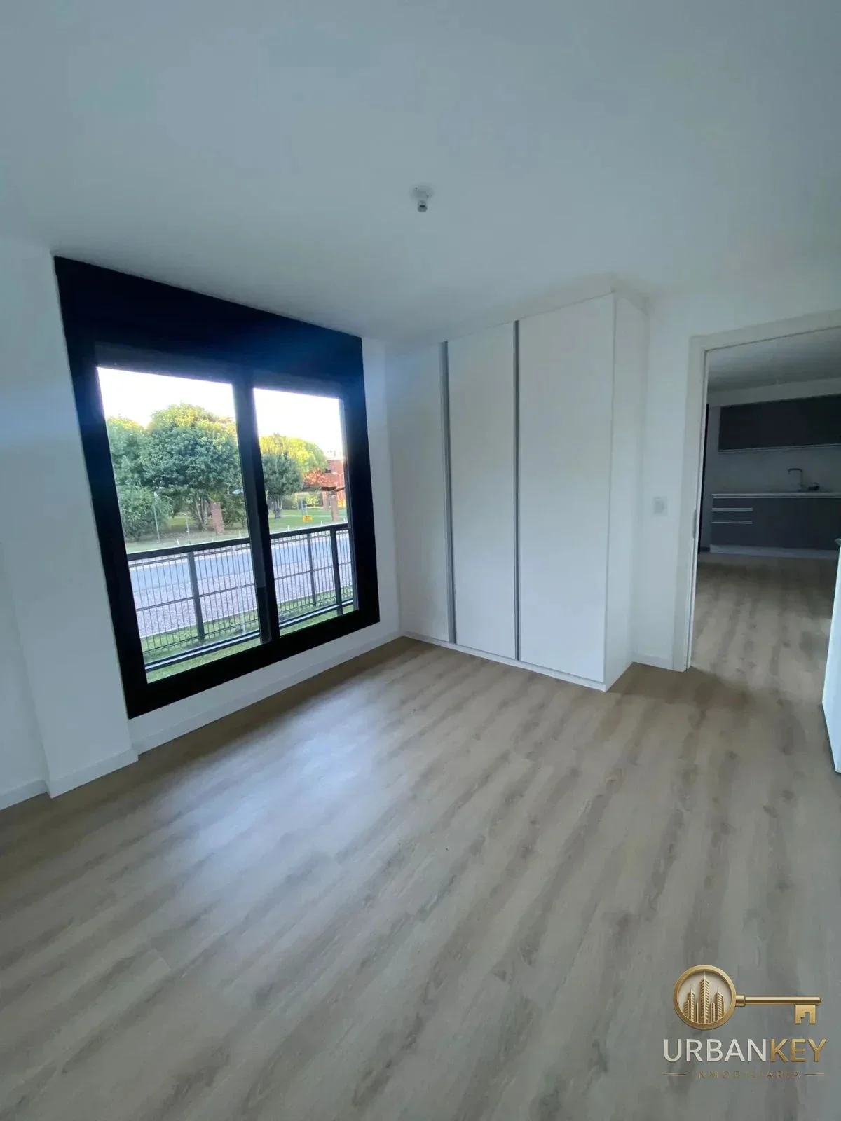 HERMOSO APARTAMENTO EN ALQUILER DE 1 DORMITORIO COMPLEJO CERRADO EN BEPARKLIFE - Imagen 3
