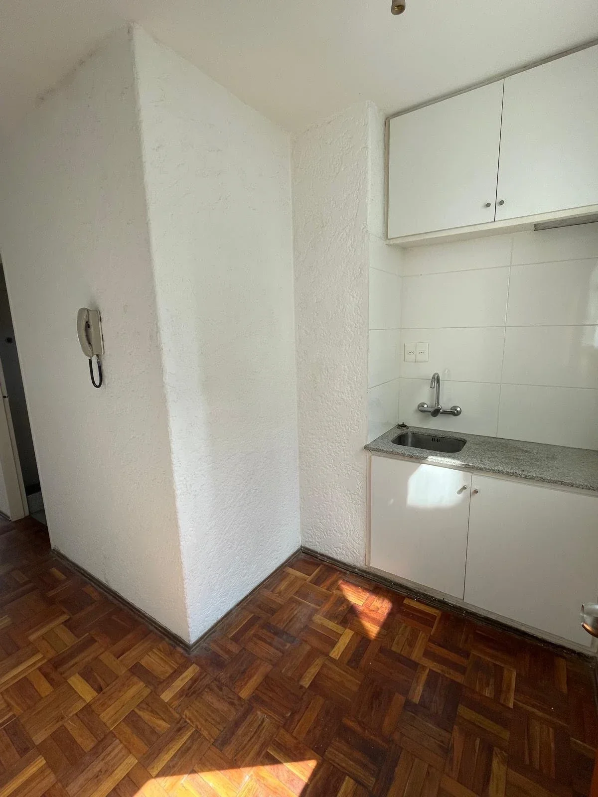 Monoambiente en alquiler con 30m3 piso 3 - Centro - Imagen 4