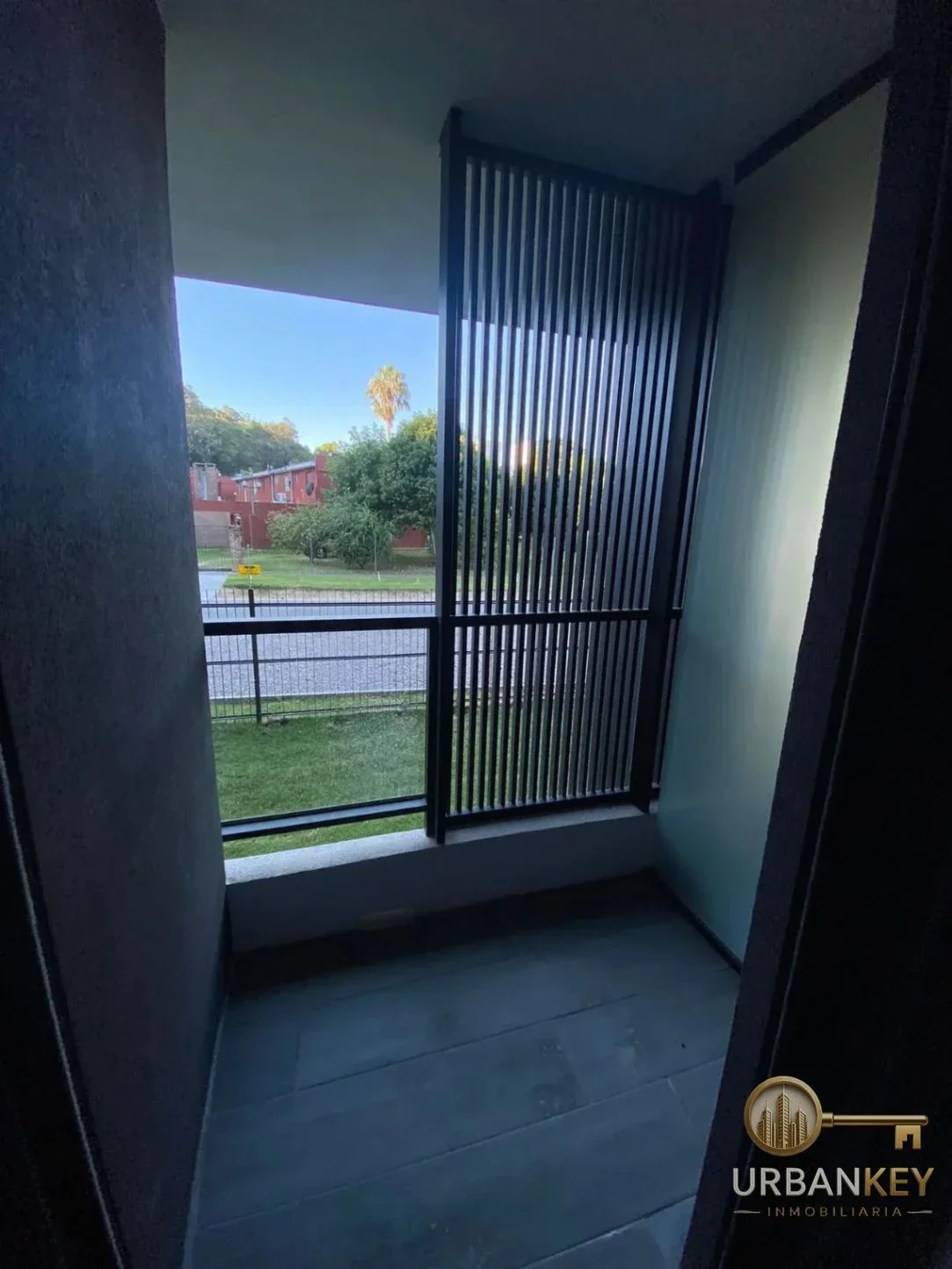 HERMOSO APARTAMENTO EN ALQUILER DE 1 DORMITORIO COMPLEJO CERRADO EN BEPARKLIFE - Imagen 2