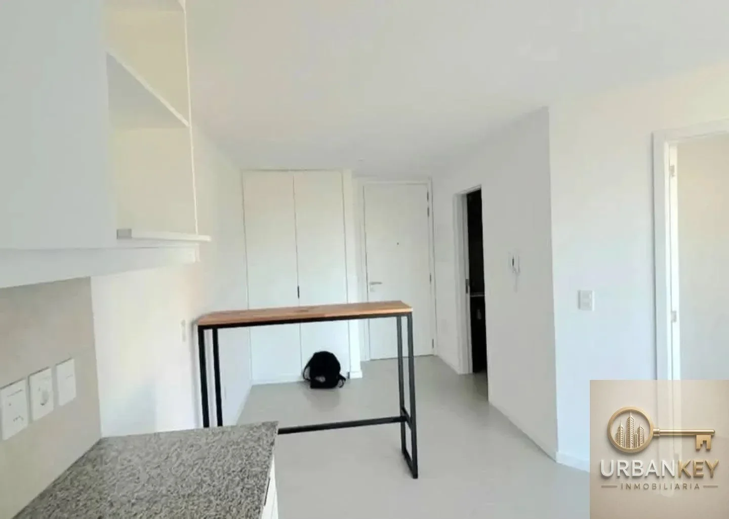Apartamento en alquiler c/ cochera en La Blanqueada - Imagen 3