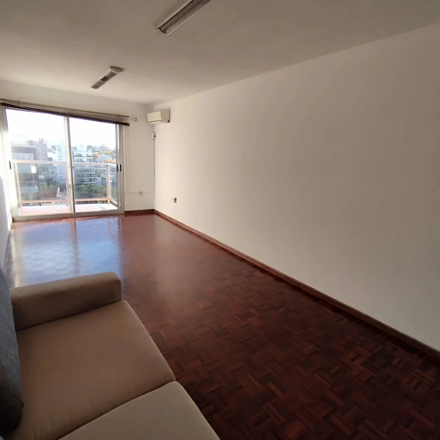 Apartamento en alquiler en Pocitos - Imagen 1
