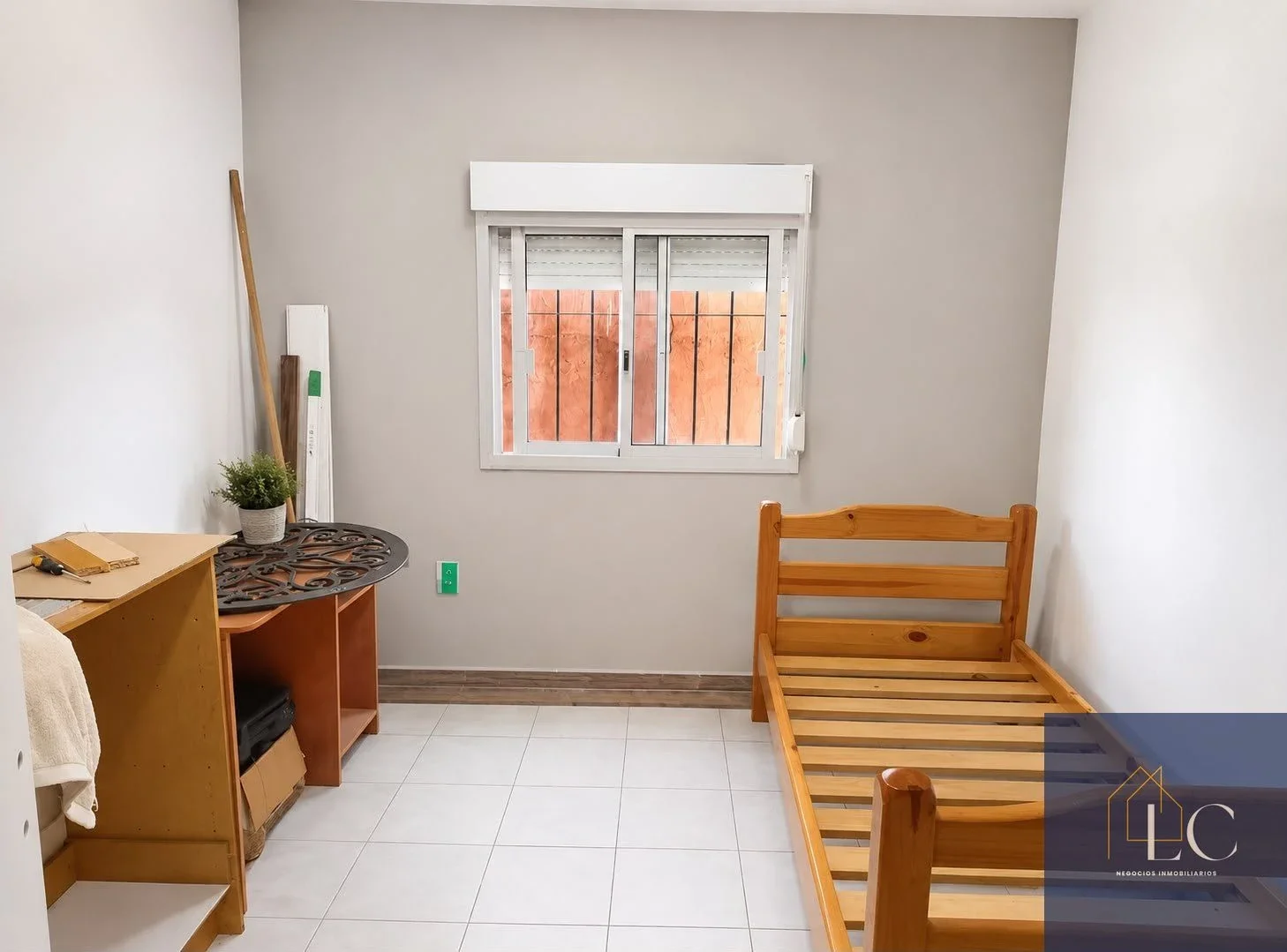 Casa en alquiler c/ cochera en Parque del Plata - Imagen 3