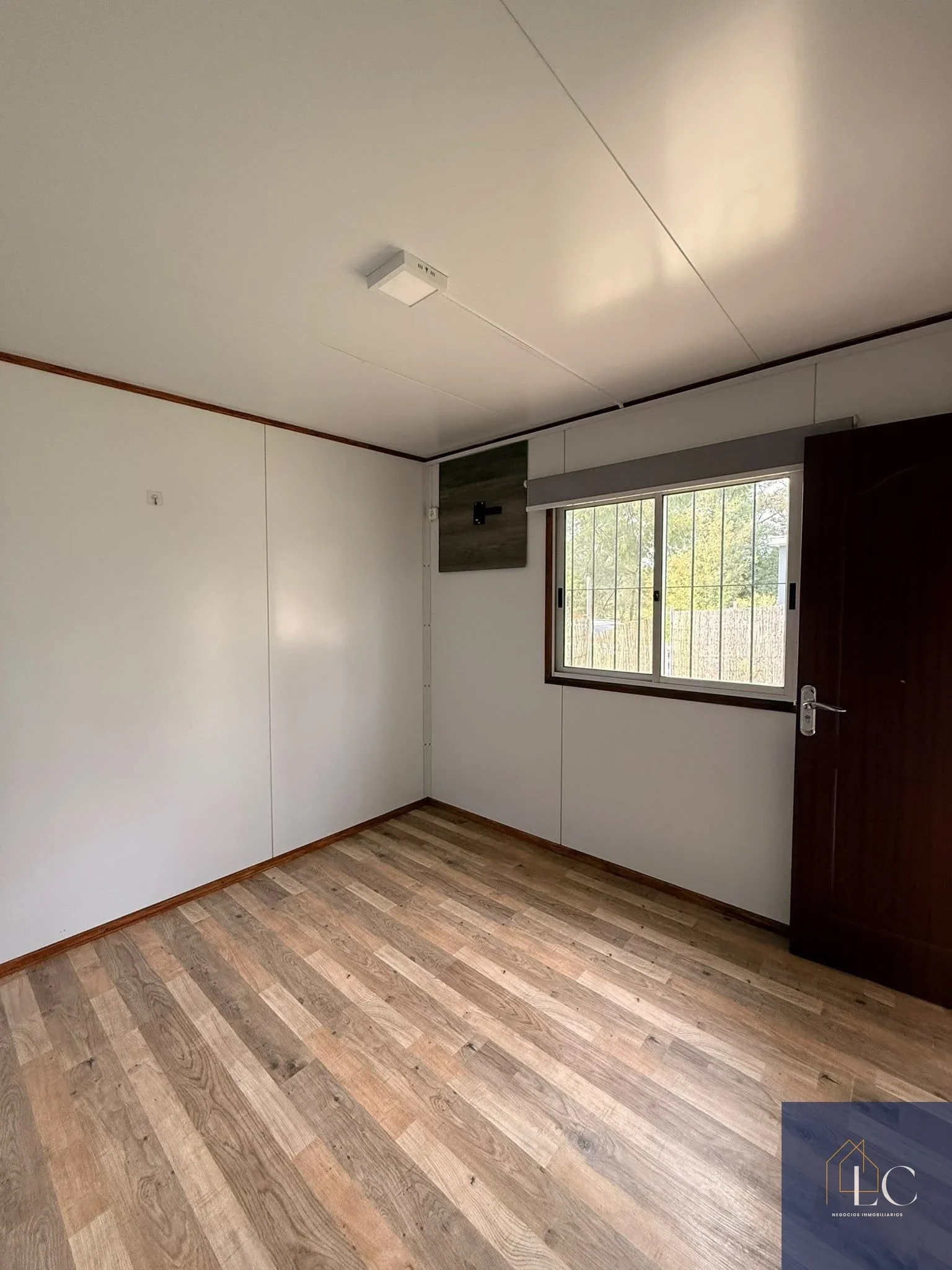 Casa en alquiler c/ cochera en Villa Argentina - Imagen 2