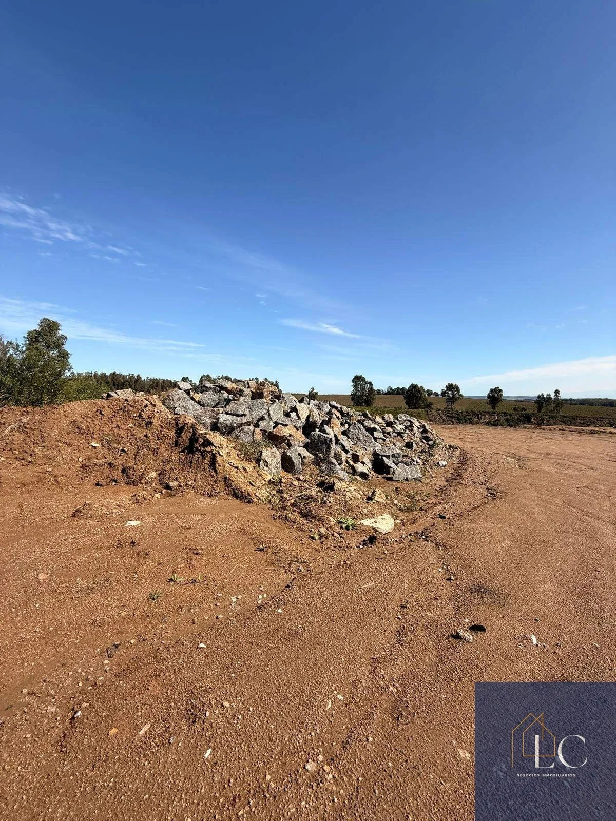 Campo en venta de 11ha ubicado en Capilla De Cella - Imagen 2