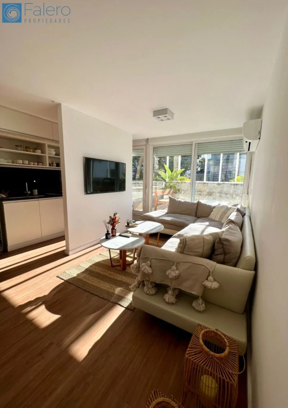 Apartamento en alquiler c/ cochera en Pocitos - Imagen 2