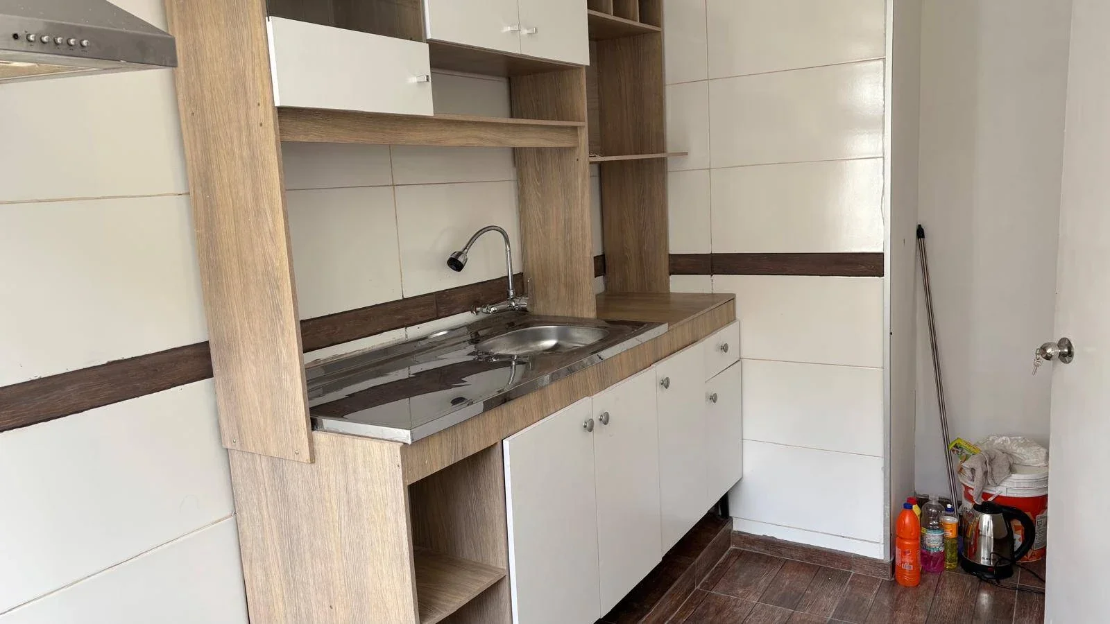 D'Angelo,  excelente apartamento en alquiler en Parque Posadas, 2 dormitorios - Imagen 2