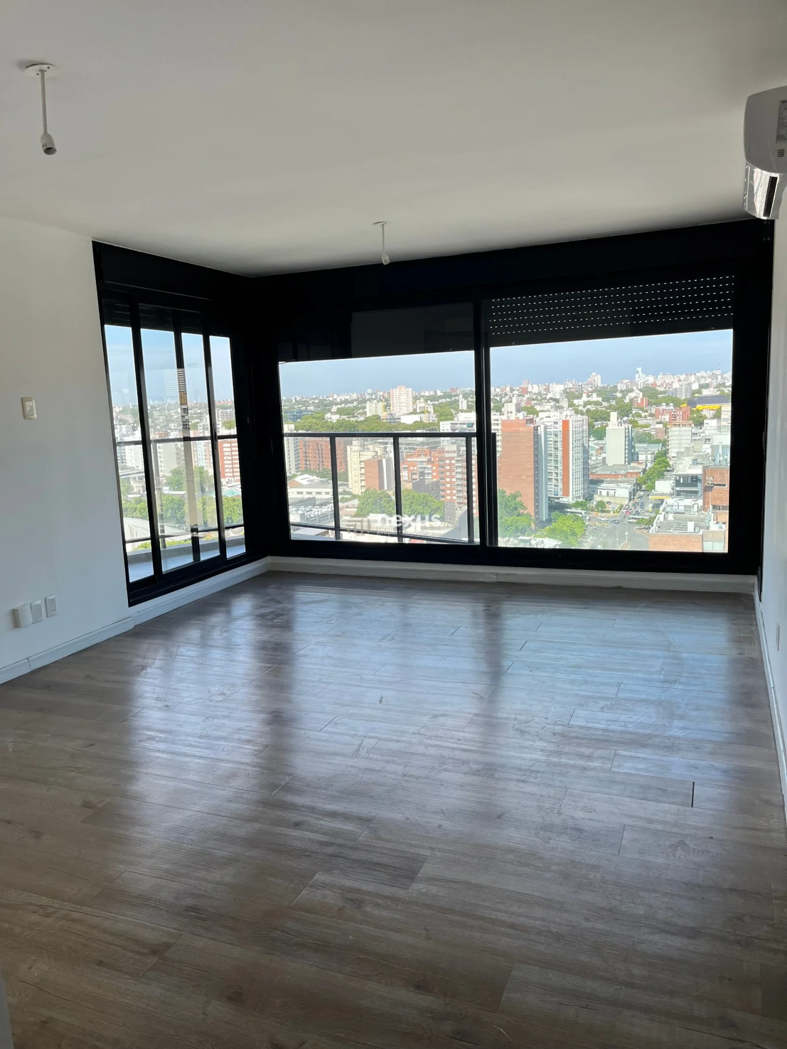 Venta apto 2 dorm c/garage y espectacular vista en Centro, Nostrum Bay - Imagen 4