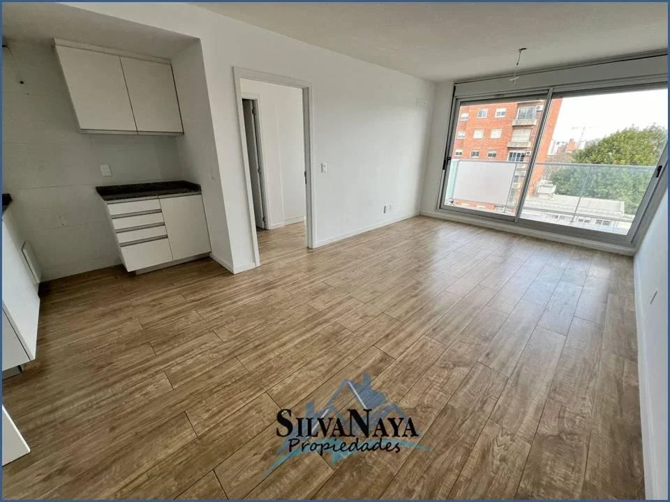 Apartamento en alquiler en La Blanqueada - Imagen 4