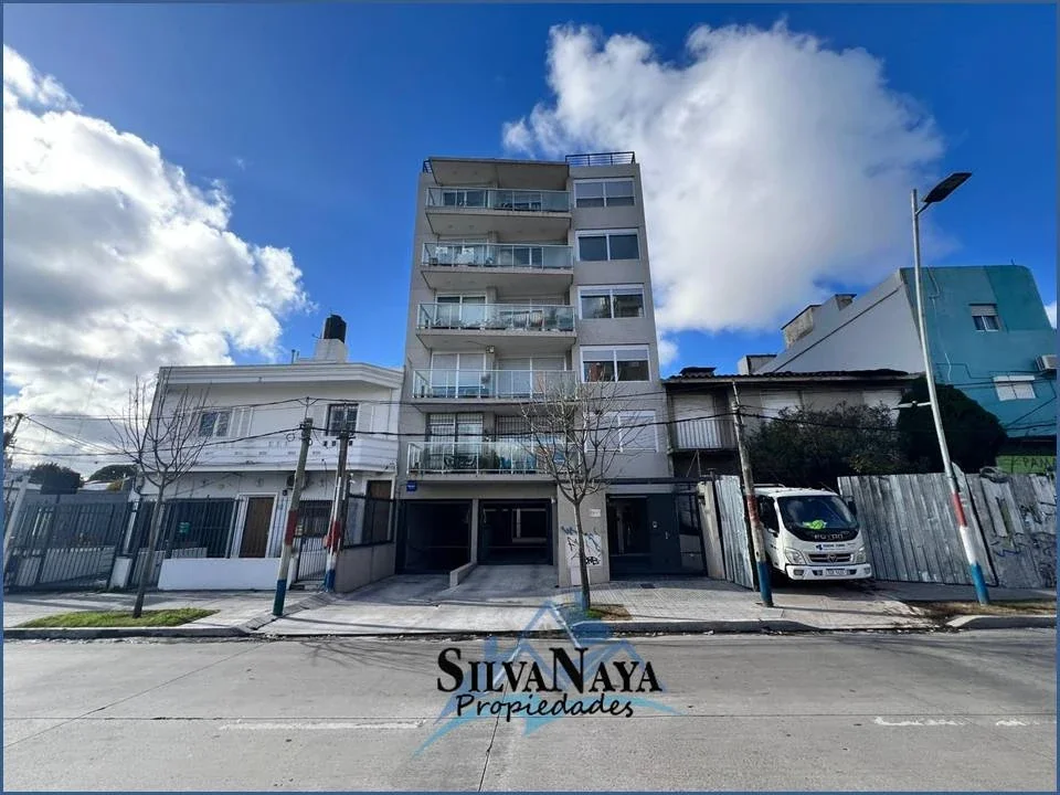 Apartamento en alquiler en La Blanqueada - Imagen 2