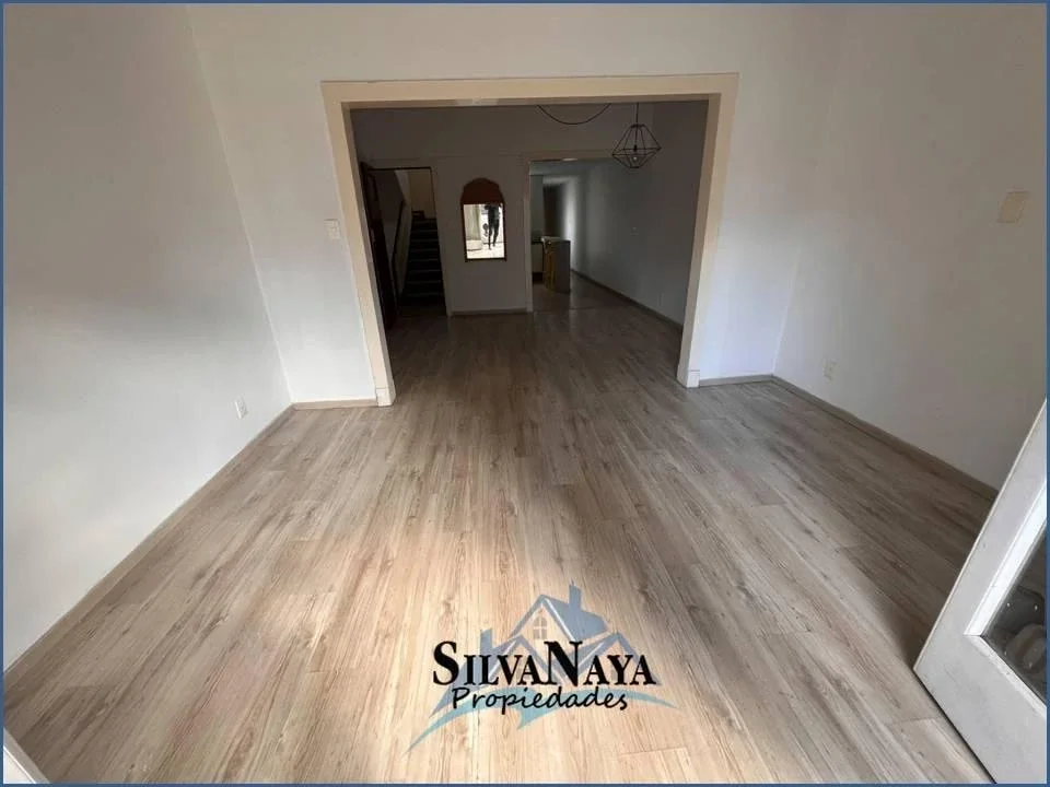 Apartamento en alquiler en Tres Cruces - Imagen 4