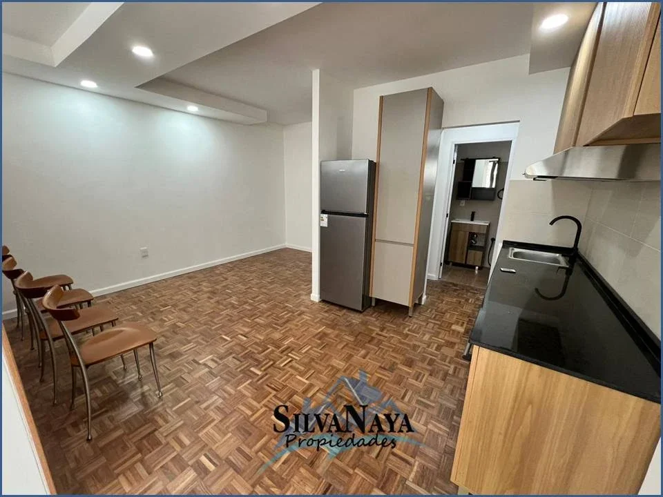 Apartamento en alquiler en Tres Cruces - Imagen 3