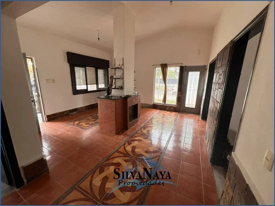 Casa en alquiler c/ cochera en Piedras Blancas - Imagen 5