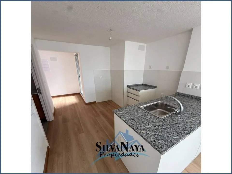 Apartamento en alquiler c/ cochera en Barrio Sur - Imagen 5