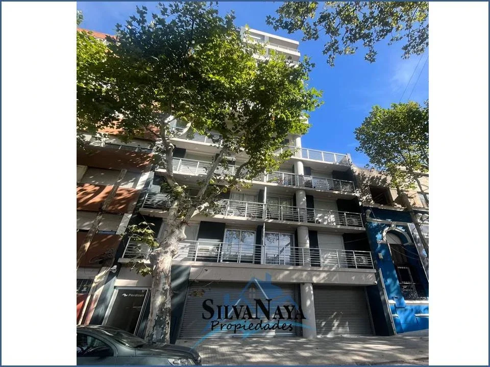 Apartamento en venta en Parque Rodo - Imagen 2