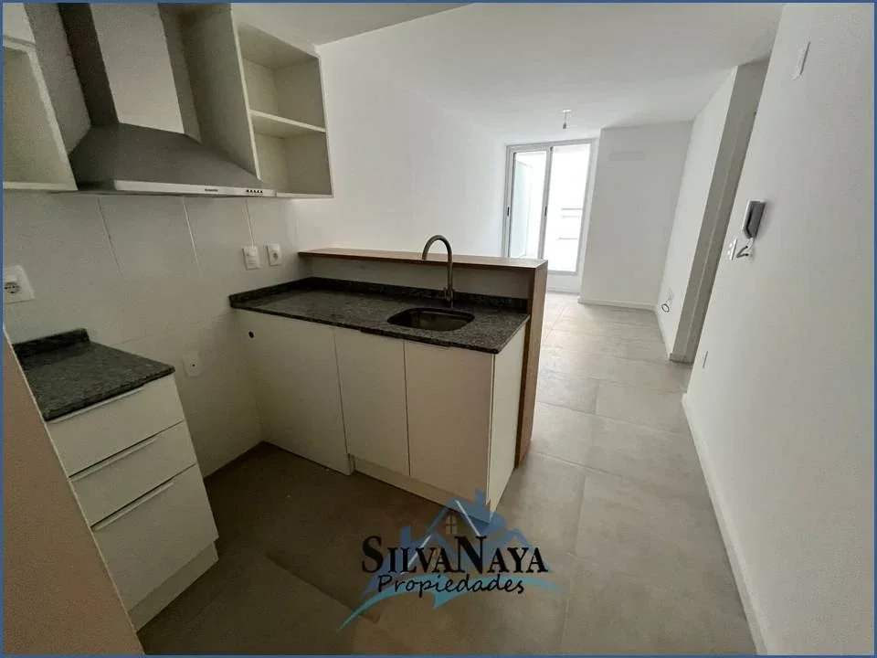 Apartamento en alquiler en Centro - Imagen 5