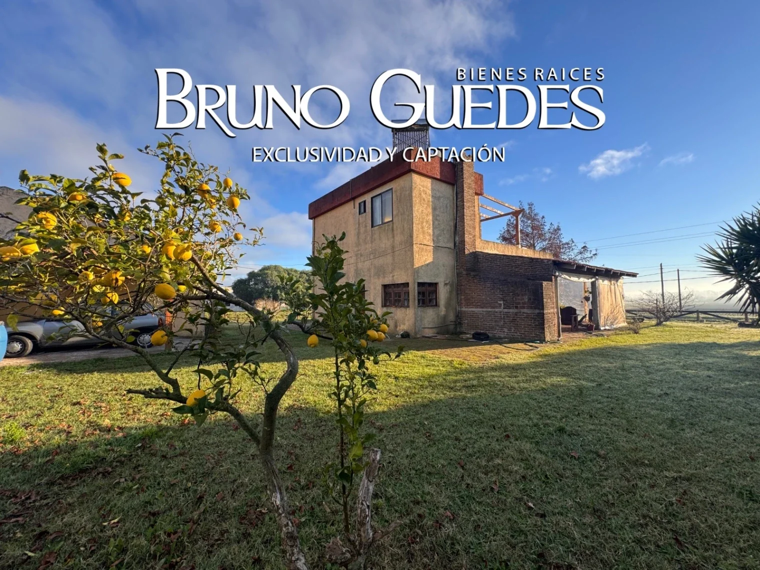 Casa en alquiler c/ cochera en Punta Espinillo - Imagen 1