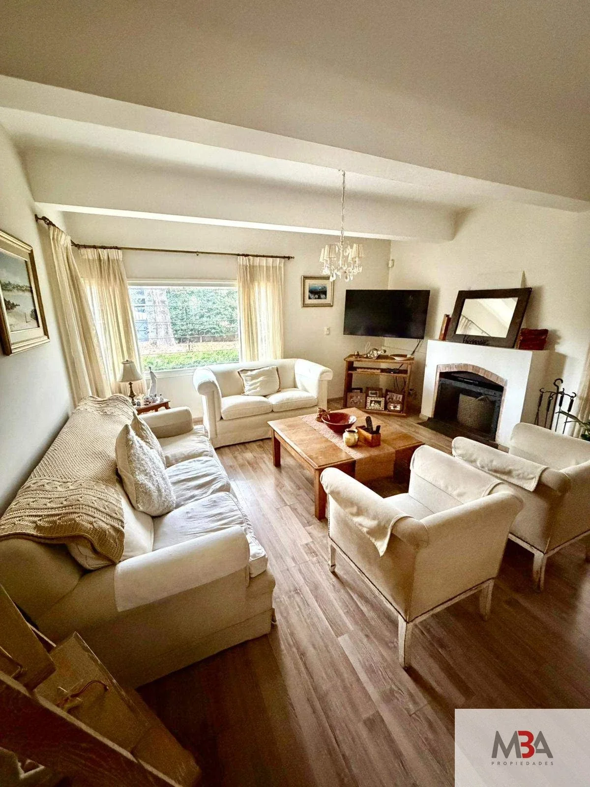 Casa en venta c/ cochera en Carrasco - Imagen 3