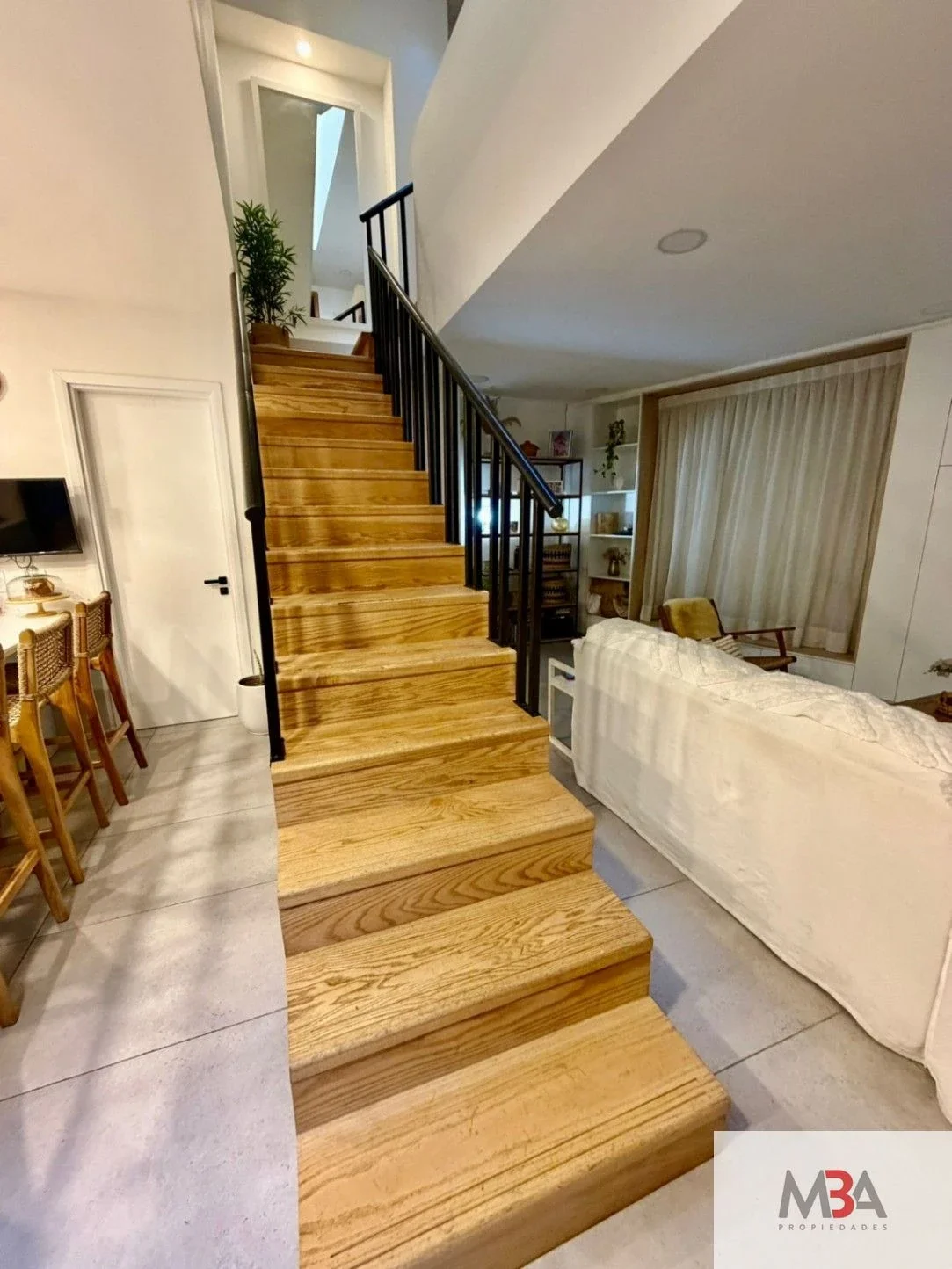 Casa en venta c/ cochera en Pocitos Nuevo - Imagen 4
