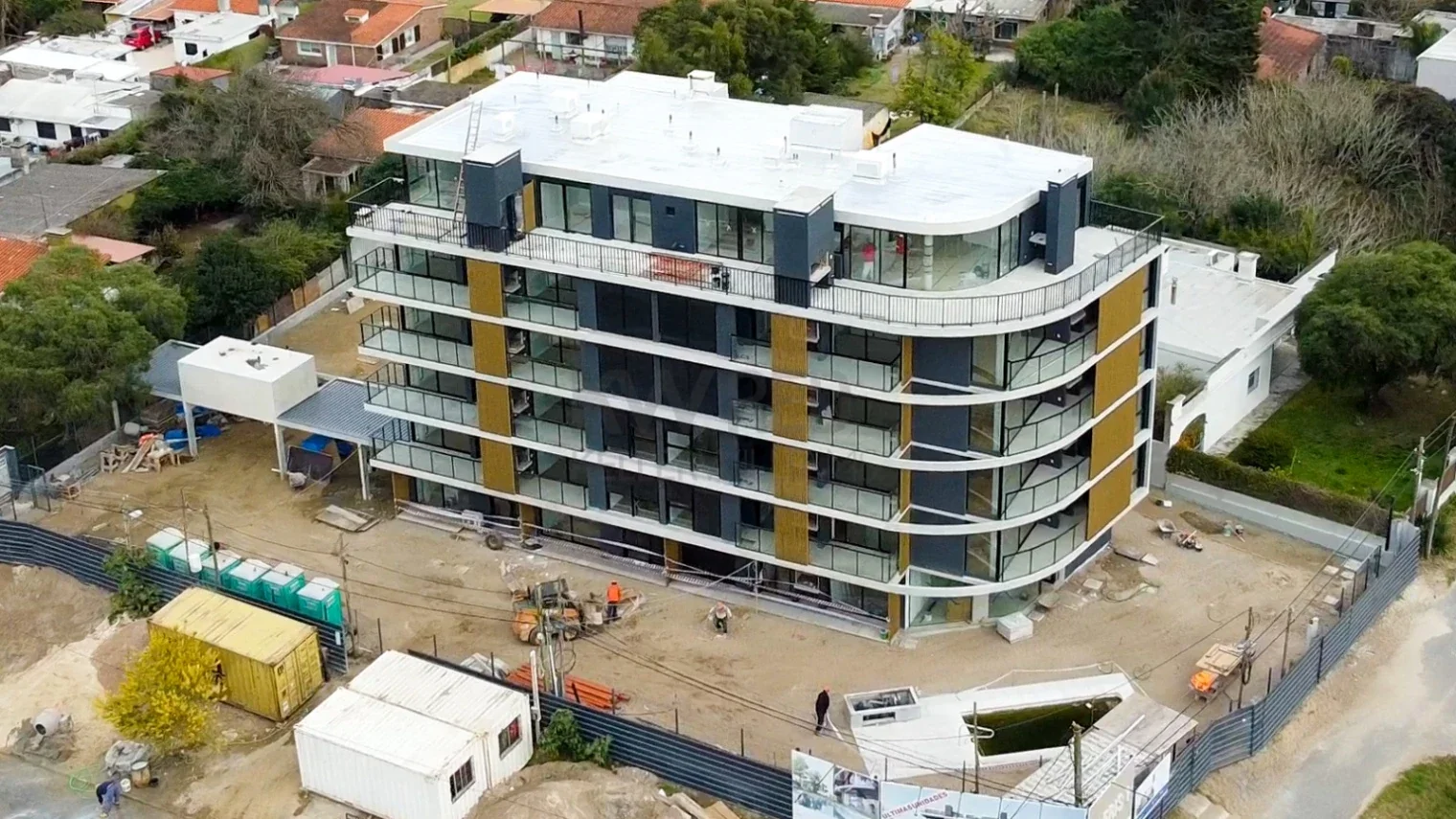 Apartamento en venta de 2 dormitorio c/ cochera en San José de Carrasco - Imagen 2