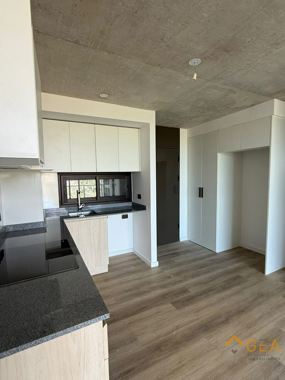 Apartamento en alquiler c/ cochera en San José de Carrasco - Imagen 4