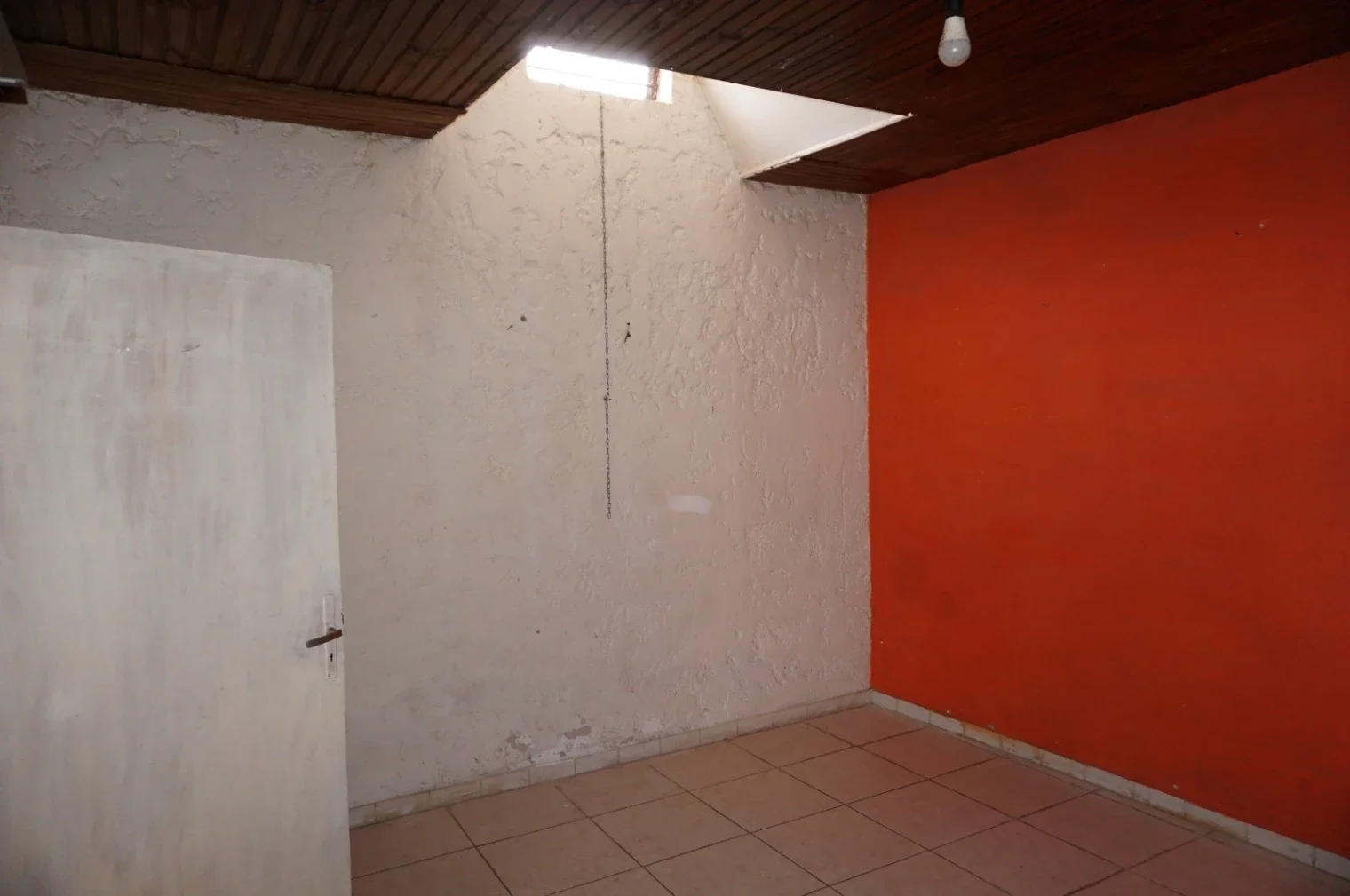 Para Inversor!! 2 casas 2 dormitorios cada una (solar de 455 m2) c/jardín, fondo y entrada para autos en Aires Puros - Imagen 5