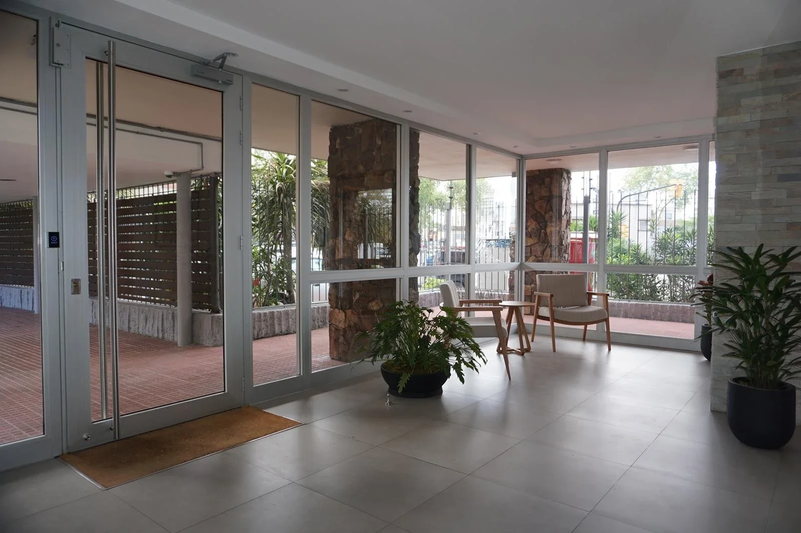 Apartamento en alquiler en Capurro - Imagen 3
