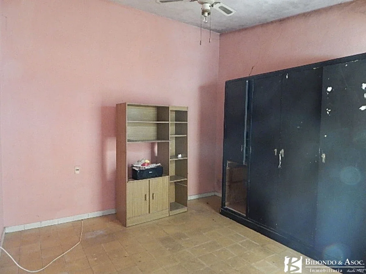 Casa 2 Dormitorios con fondo y parrillero Próxima A Millán Y Garzón - Imagen 4