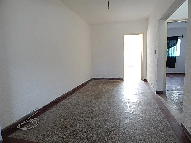 Casa "con renta"  de 2 dormitorios, jardín y fondo ubicada en el corazón de Sayago - Imagen 3