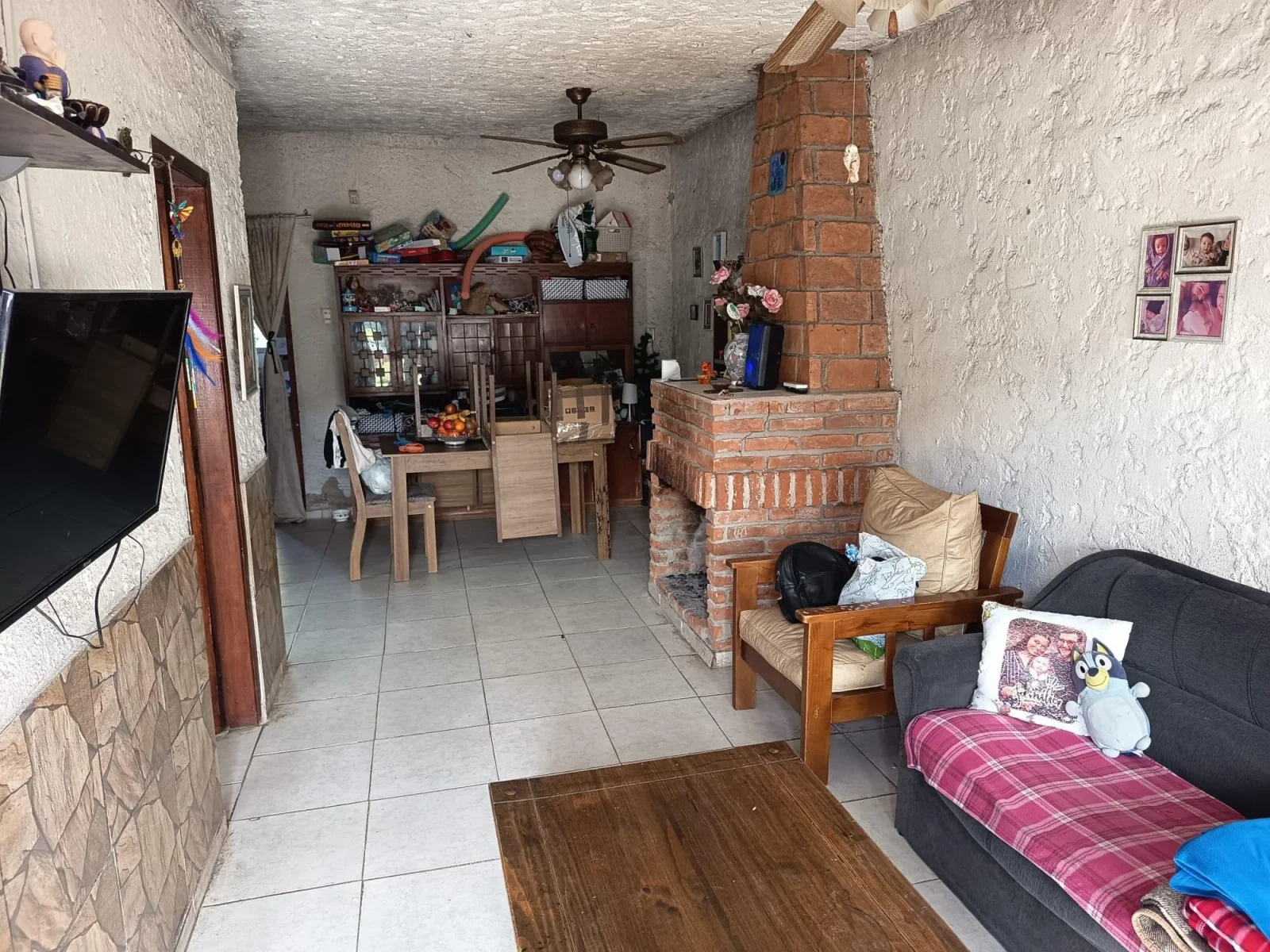 Casa "con renta" 2 dormitorios con garaje ubicada a 300 mts de Shopping Aventura - Imagen 2