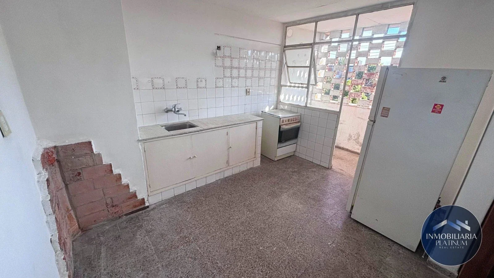 Apartamento en venta c/ cochera en Malvin Norte - Imagen 2