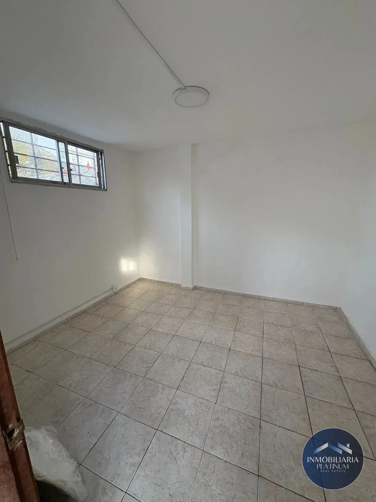 Apartamento en alquiler en La Comercial - Imagen 5