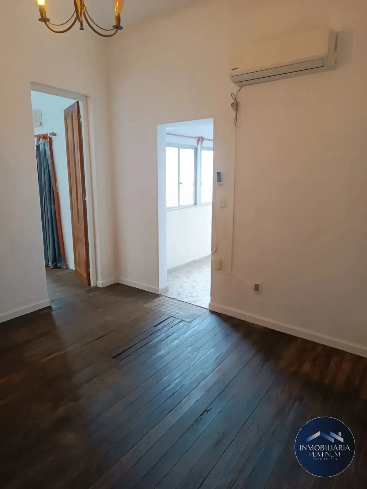 Apartamento en alquiler en La Comercial - Imagen 4