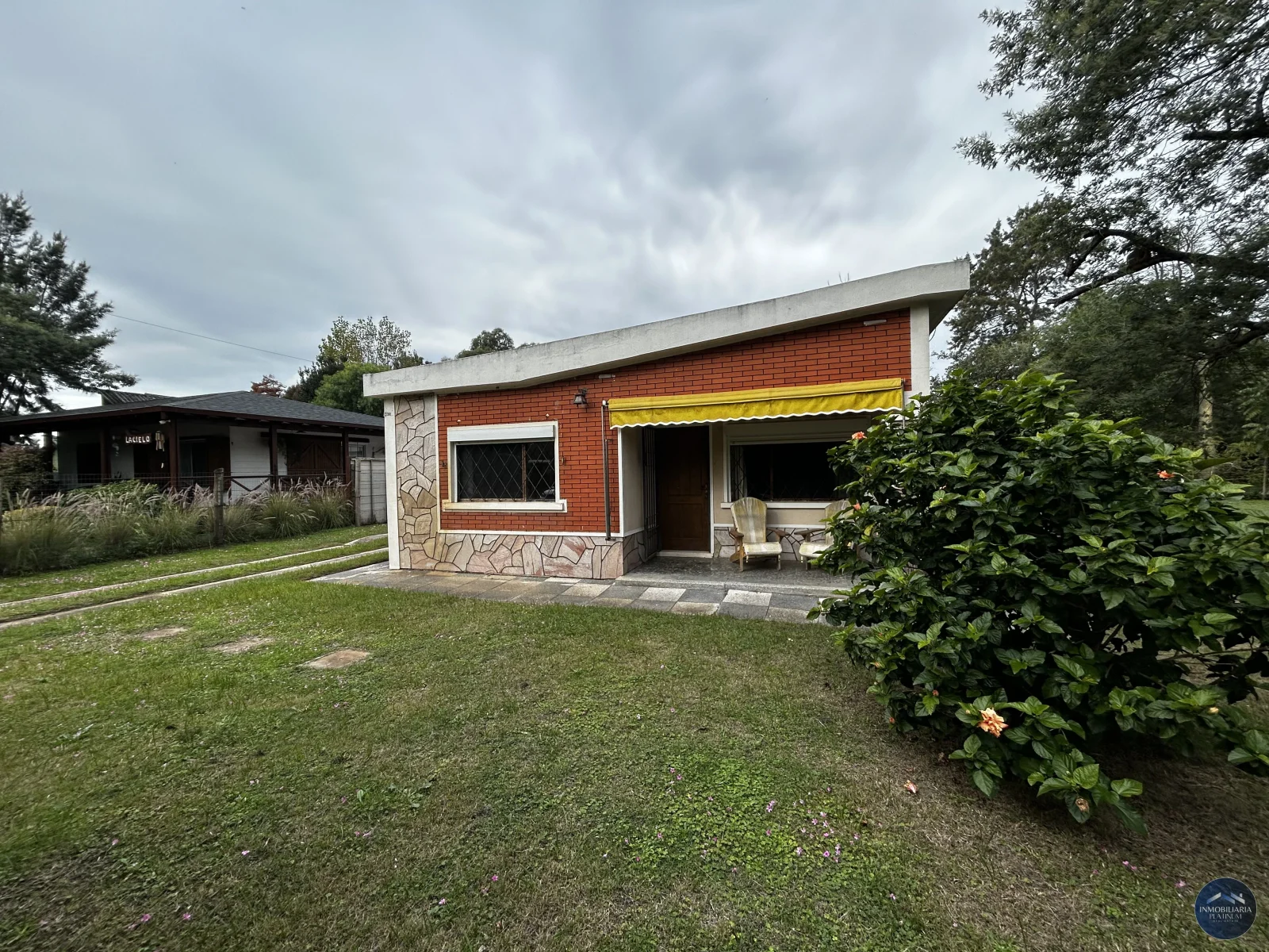Casa en venta c/ cochera en La Floresta - Imagen 1