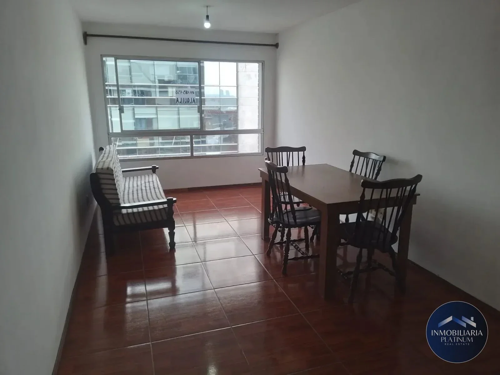 Apartamento en alquiler en Centro - Imagen 1