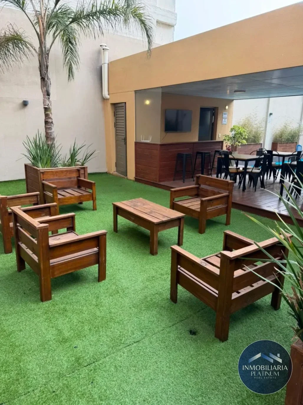 Apartamento 2 dormitorios en alquiler en Pocitos Nuevo - Imagen 2