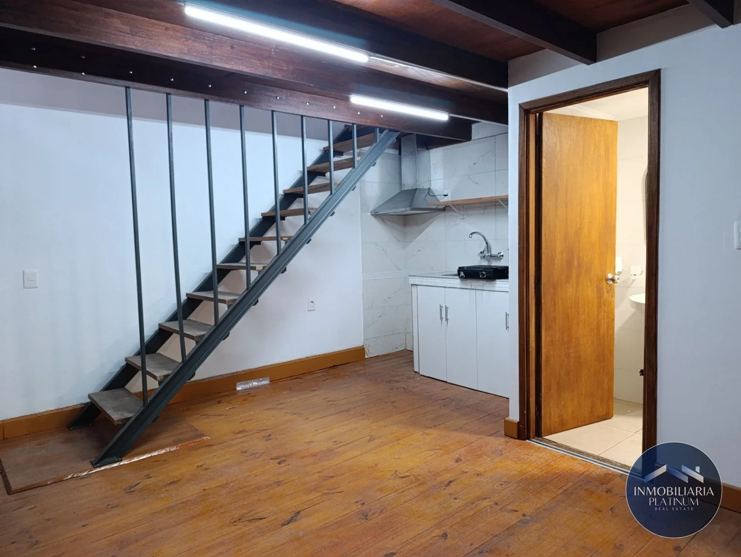 Apartamento duplex 1 dormitorio en alquiler en Cordón - Imagen 2