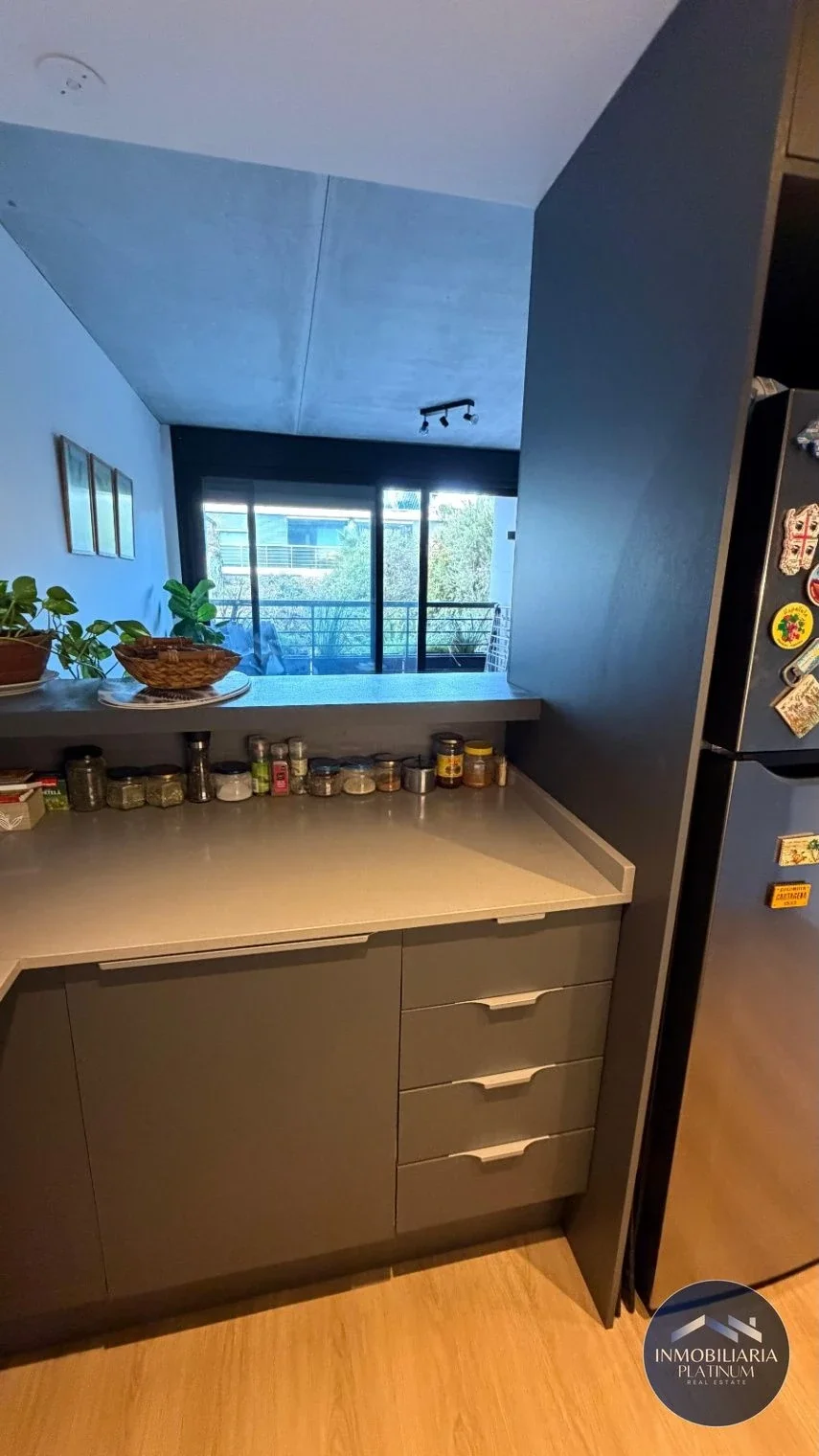 Apartamento en alquiler c/ cochera en Malvin - Imagen 3