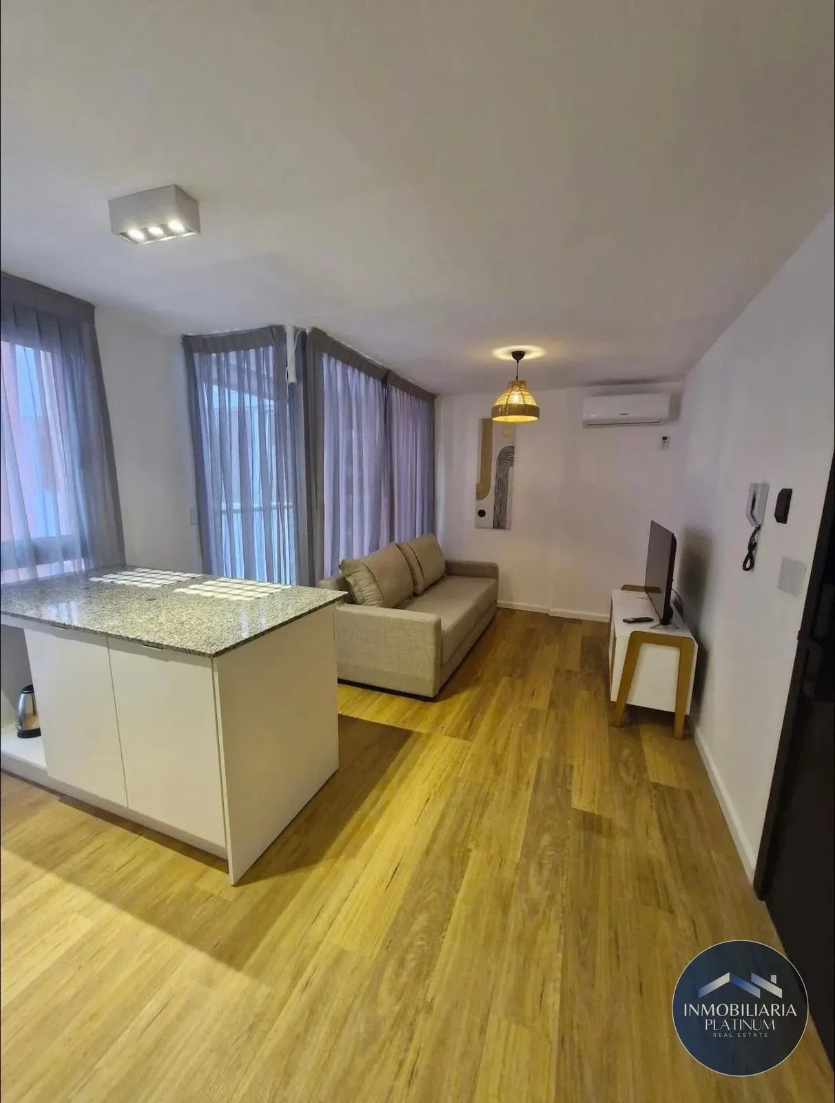 Apartamento en venta en Centro 1 dormitorio - Imagen 1