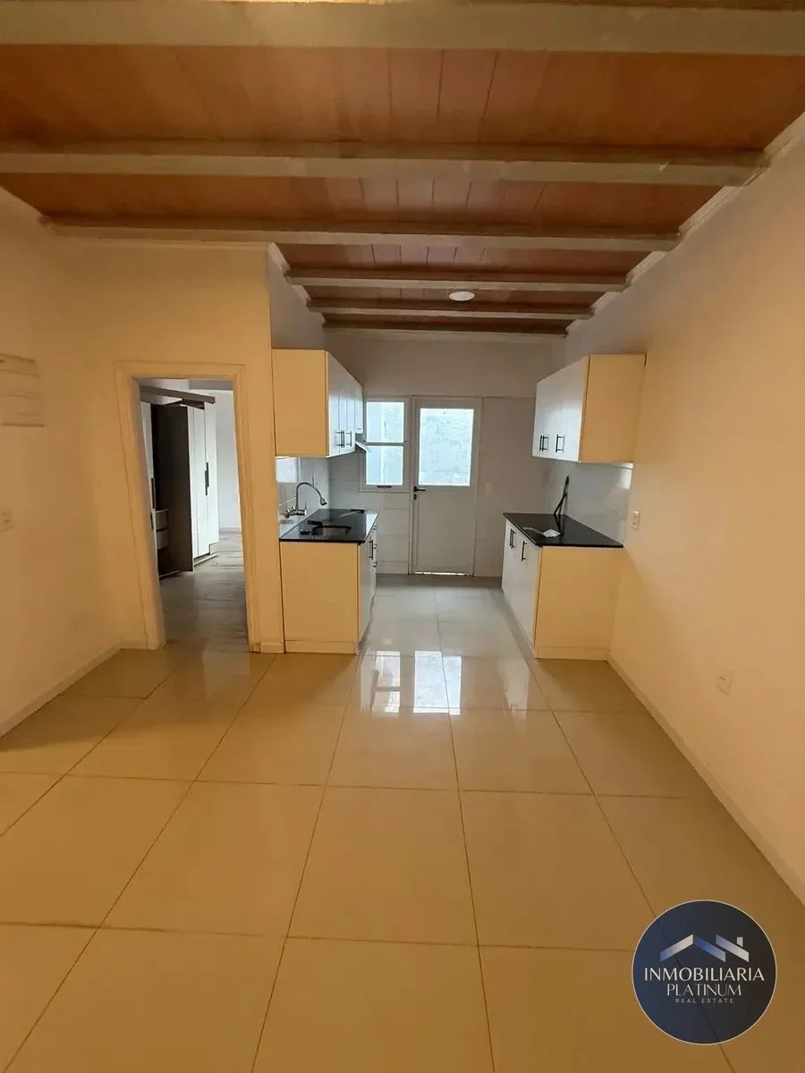 Apartamento en alquiler en Centro - Imagen 3