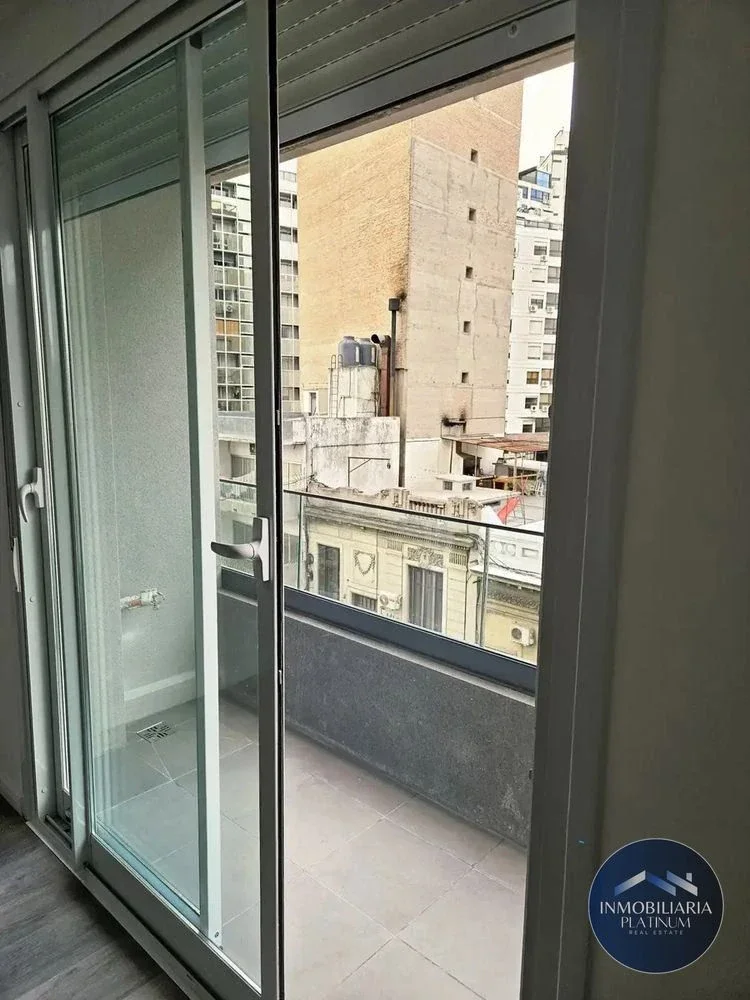 Apartamento en alquiler en Tres Cruces - Imagen 3