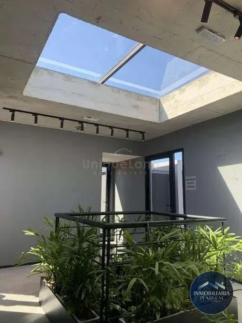 Apartamento en alquiler c/ cochera en Malvin - Imagen 1