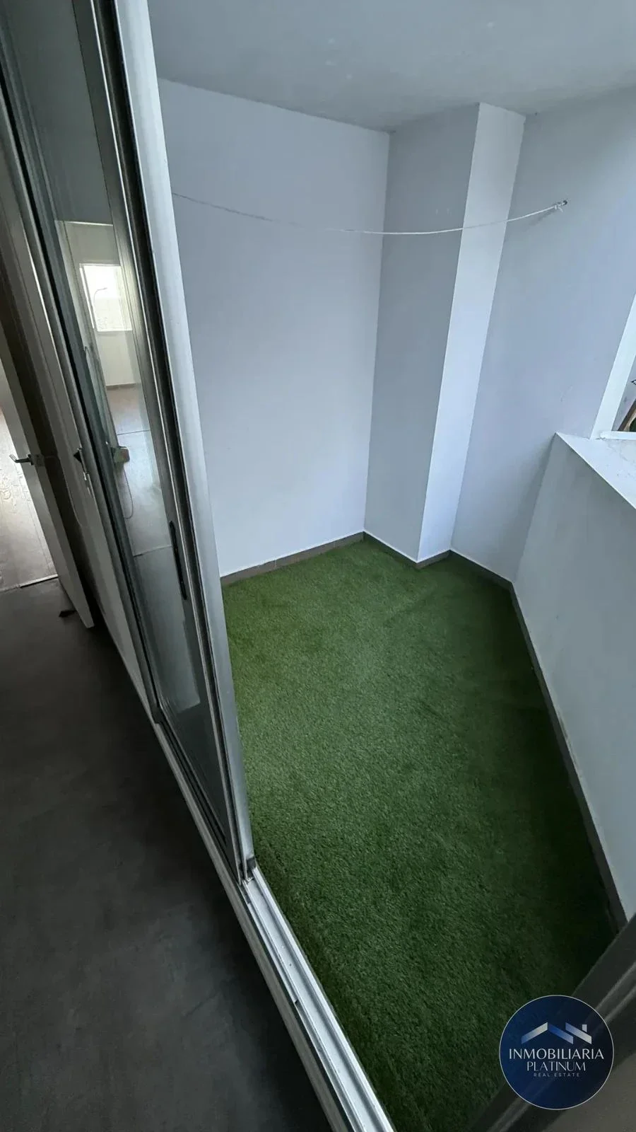 Apartamento en alquiler c/ cochera en Ciudad Vieja - Imagen 4