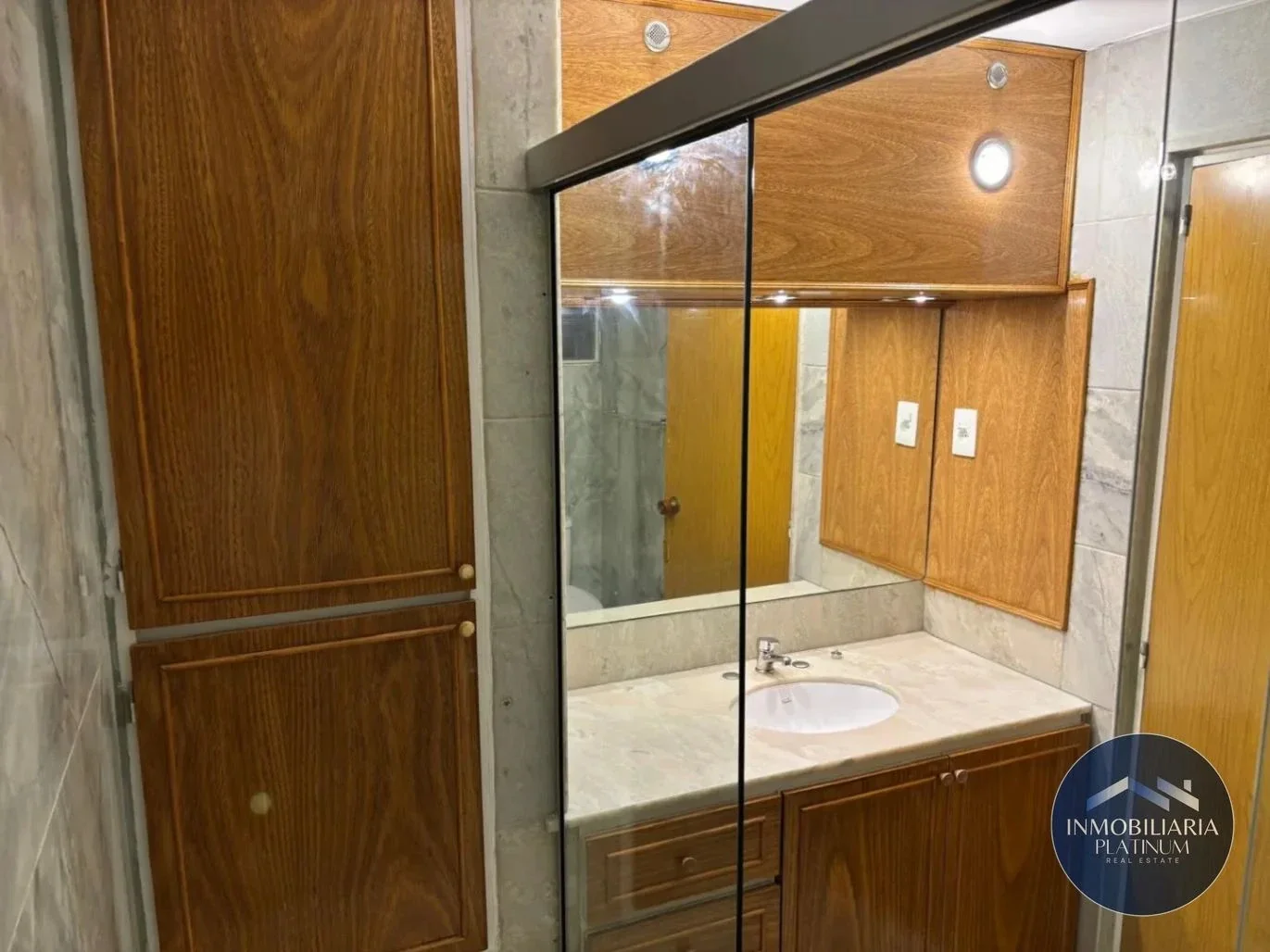 Apartamento en alquiler c/ cochera en Pocitos - Imagen 5