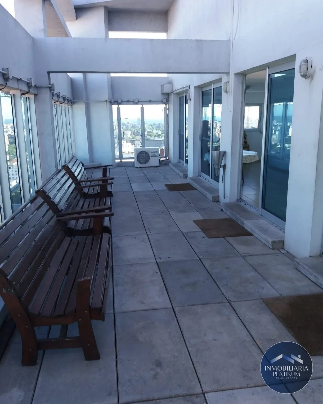 Apartamento en venta en Tres Cruces - Imagen 4