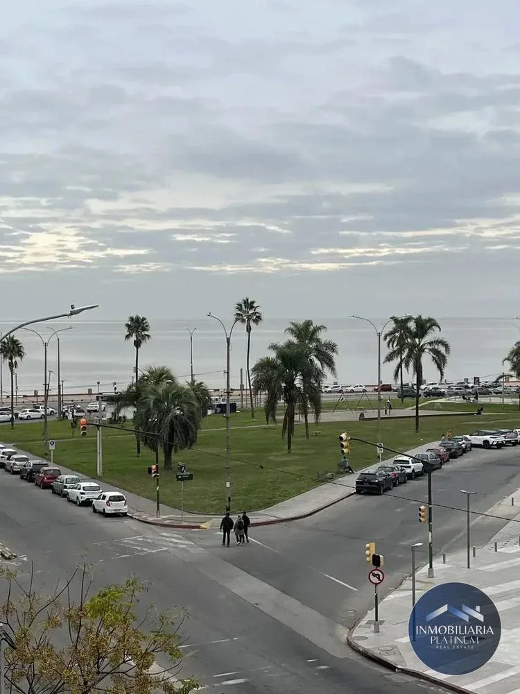Apartamento en alquiler en Barrio Sur - Imagen 1