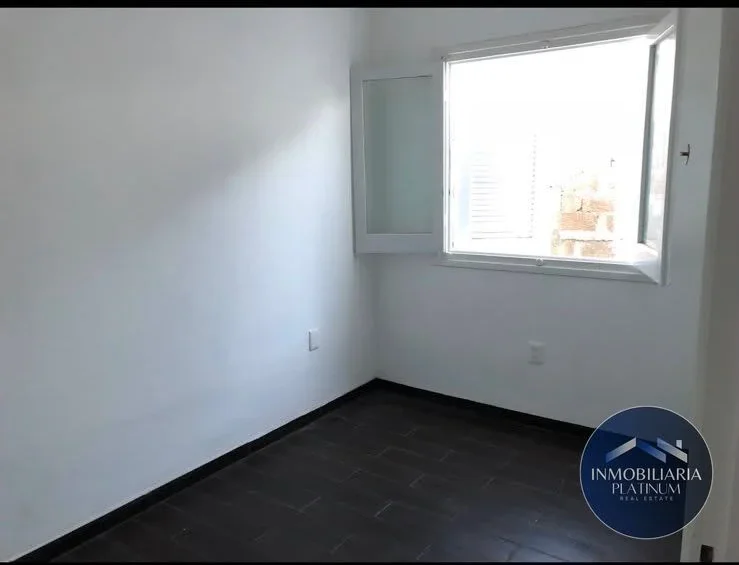 Casa 2 dormitorios Alquiler Cerro - Imagen 3
